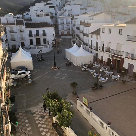 Casa Pepe La Rosa Atico Apartman Tolox Kültér fotó
